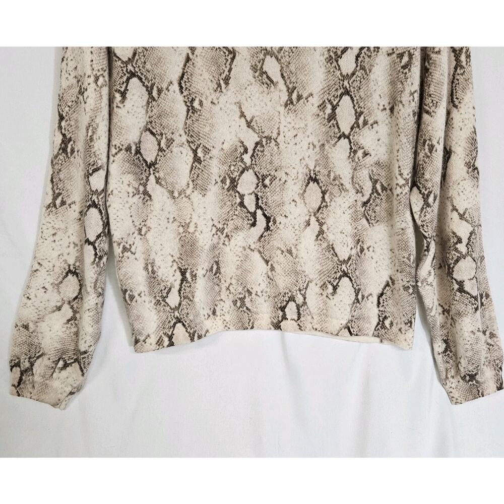 Elie Tahari Beige Brown Python Snakeskin Print Cashmere Crewneck Sweater Medium - Picture 3 of 7